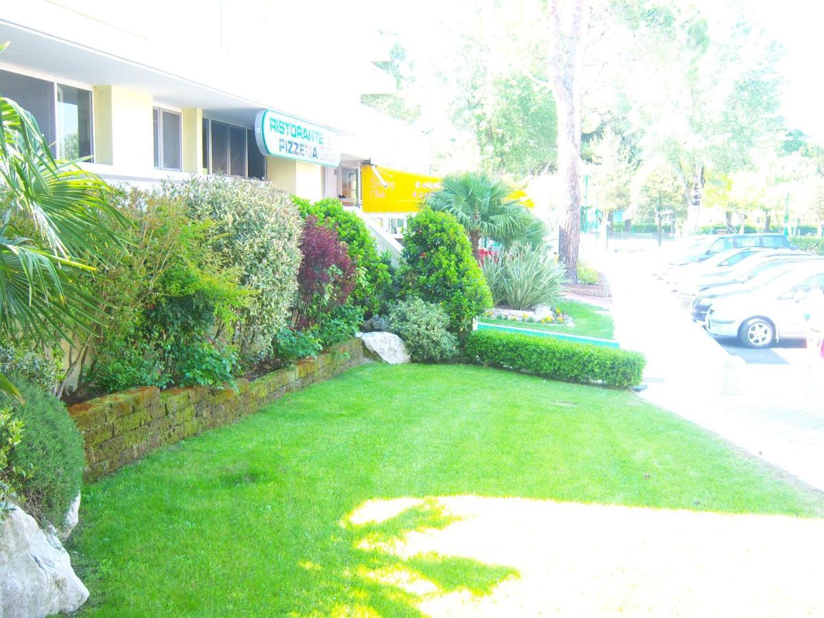 Hotel Alla Terrazza Bibione Luaran gambar